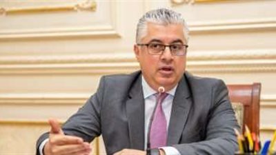 تجديد تعيين وليد جمال الدين رئيسًا للمنطقة الاقتصادية لقناة السويس