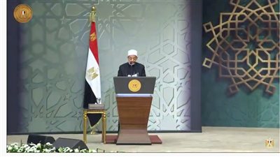 شيخ الأزهر:الفرقة والتنازع والاختلاف أشد ضررا وأسرع تأثيرا في تدمير المجتمعات