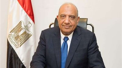 وزير قطاع الأعمال يستقبل وفدًا هنديًا في مجال الرعاية الصحية والمستحضرات الطبية