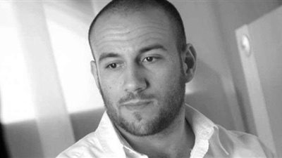 لا للإرهاب الصهيوني.. أحمد مكي يدعم الفلسطينيين برسالة مؤثرة