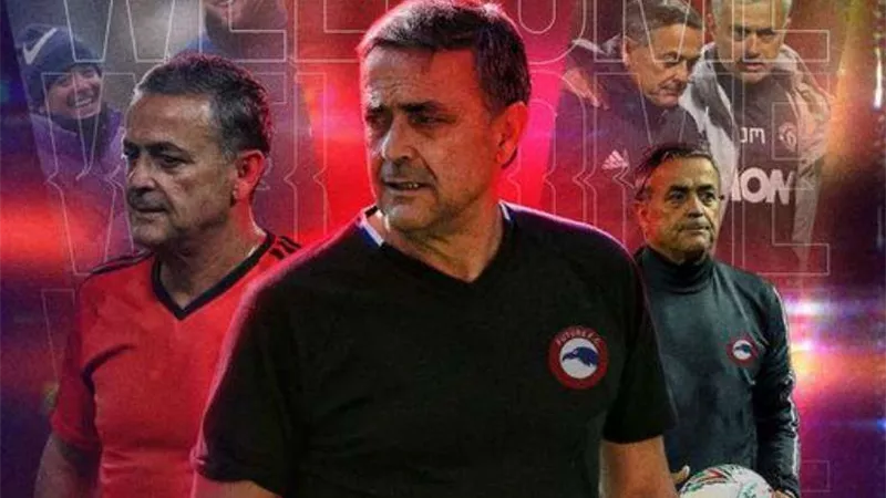 رسميا| ريكاردو فورموسينيو مديرا فنيا لفيوتشر