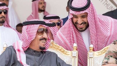 العاهل السعودي الملك سلمان وولي عهده يبادران إلى التسجيل في البرنامج الوطني للتبرع بالأعضاء