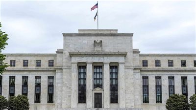 اقتصادي: توقعات باستمرار الفيدرالي الأمريكي رفع أسعار الفائدة حتى مارس 2024