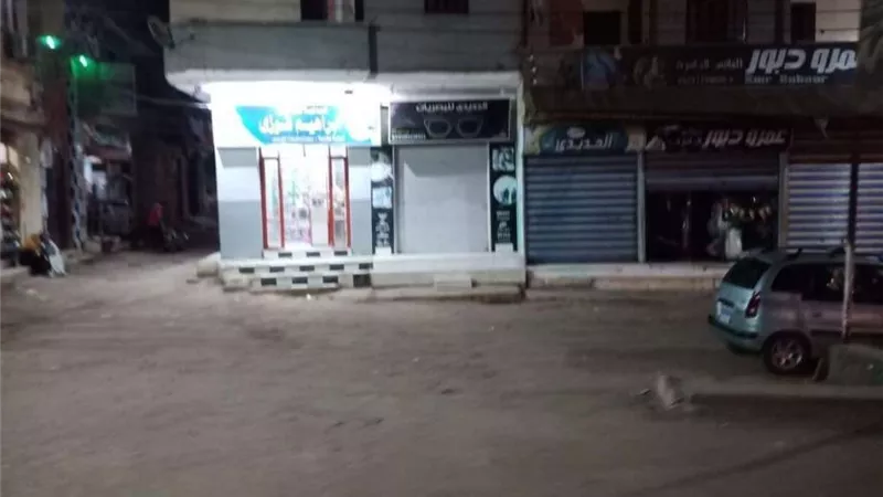 متابعة غلق المحلات والمقاهي والكافتيريات بالدقهلية تنفيذا للقرار الوزاري