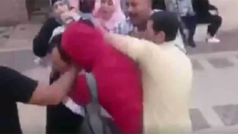 الداخلية تكشف ملابسات التعدي على سيدة بالضرب في الطريق العام