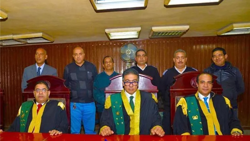 المشدد 3 سنوات للمتهم الأول والرابع في قضية 