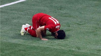 صلاح يشعل المنافسة على لقب هداف الدوري الإنجليزي
