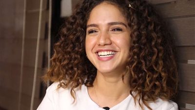 رنا رئيس تنتظر عرض فيلم 