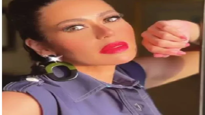 لقاء الخميسي تتألق في أحدث ظهور