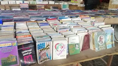 أسعار الكتب الخارجية تكوى أولياء الأمور في المنوفية