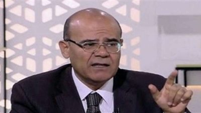 «عدم ارتداء الكمامات».. مجدي بدران يكشف سر انتشار المتحورات الجديدة من كورونا