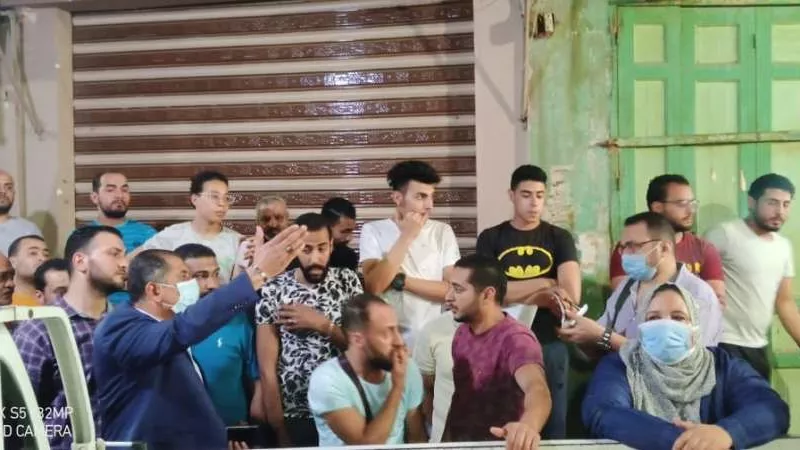 غلق مطعم و٣ مقاهى وفض سرادقات الأفراح والعزاء لمواجهة كورونا في الشرقية