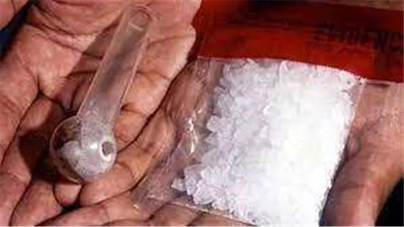 المشدد 6 سنوات لمتهم بتجارة الهيروين والشابو في سوهاج