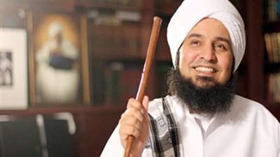الجفري ناعيا سمير غانم: اللهم ارحمه واجعله مسرورا كما كان يدخله لقلوب عبادك