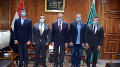 محافظ القليوبية يستقبل متدربي البرنامج الرئاسي لتأهيل الشباب للقيادة