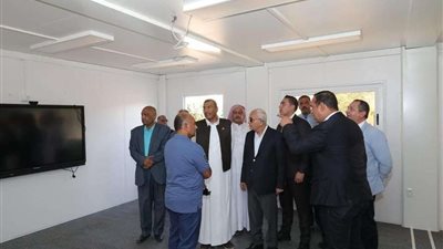 وزير التعليم يتفقد مدرسة الضبعة الإعدادية بنات بمحافظة مطروح