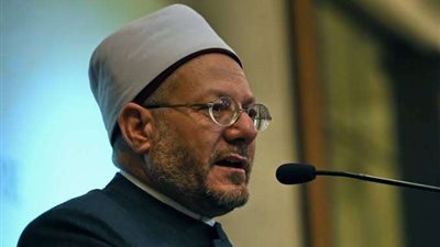 مفتي الجمهورية يتحدث عن معاملة دار الإفتاء المصرية مع الفتاوي