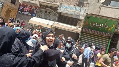 تشييع جثمان ضابط مرور القاهرة من مسجد العليمي بطوخ