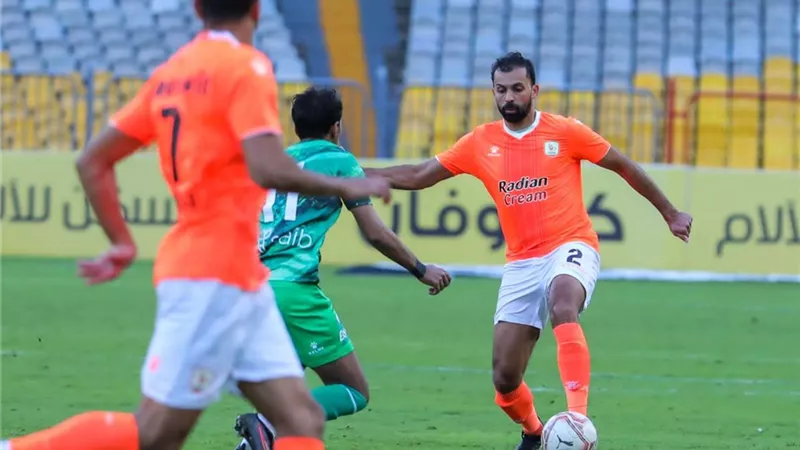 الهلال الليبي يعلن تعاقده مع لاعب فاركو السابق 