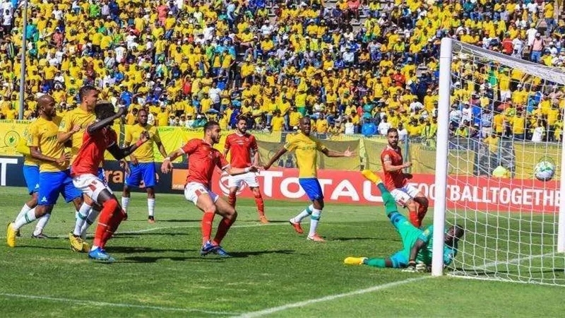 الأهلي يحرز الهدف الأول في شباك صن داونز
