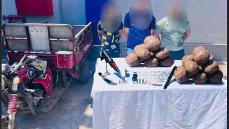 القبض على 3 عناصر إجرامية للإتجار بالمخدرات والأسلحة النارية بدمياط
