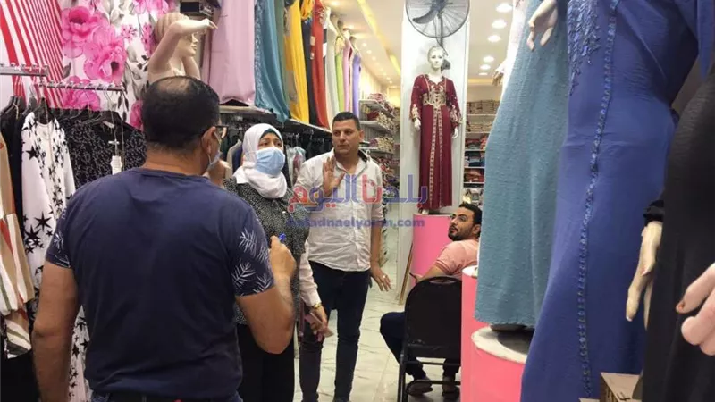غلق 5 أماكن مخالفة وتحرير 236 محضر عدم ارتداء كمامات بالبحيرة