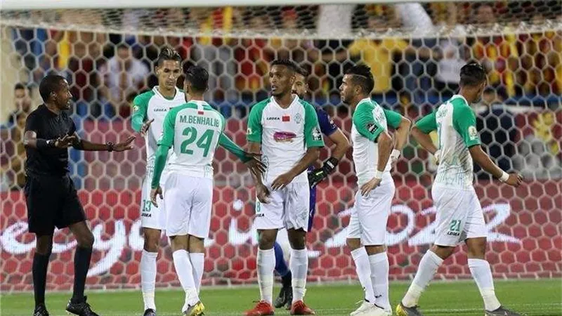 بث مباشر.. مباراة الرجاء وأورلاندو بيراتس في الكونفدرالية الإفريقية
