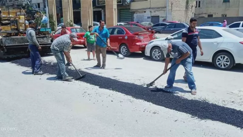 استمرار أعمال الحملات المكبرة للنظافة ورفع تراكمات القمامة بشوارع وميادين الدقهلية