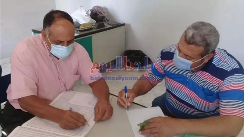 إحالة ٩٥ موظفًا بمركزي الدلنجات وشبراخيت للتحقيق