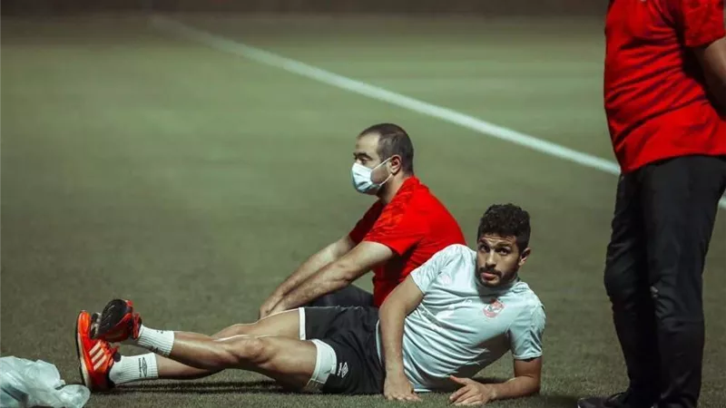 الأهلي يعلن تطورات الحالة الصحية لـ أيمن أشرف
