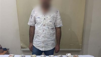حبس موظف للاتجار بالنقد الأجنبي في السوق السوداء بالغربية