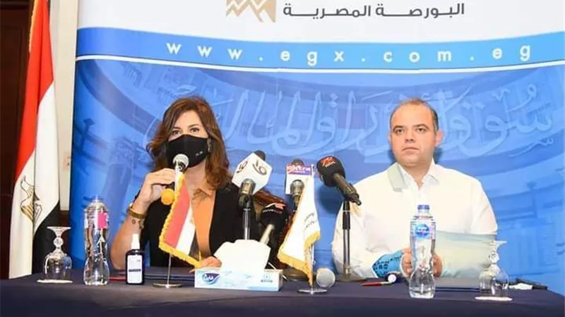 وزيرة الهجرة ورئيس البورصة يلتقيان المصريين في الخارج عبر 