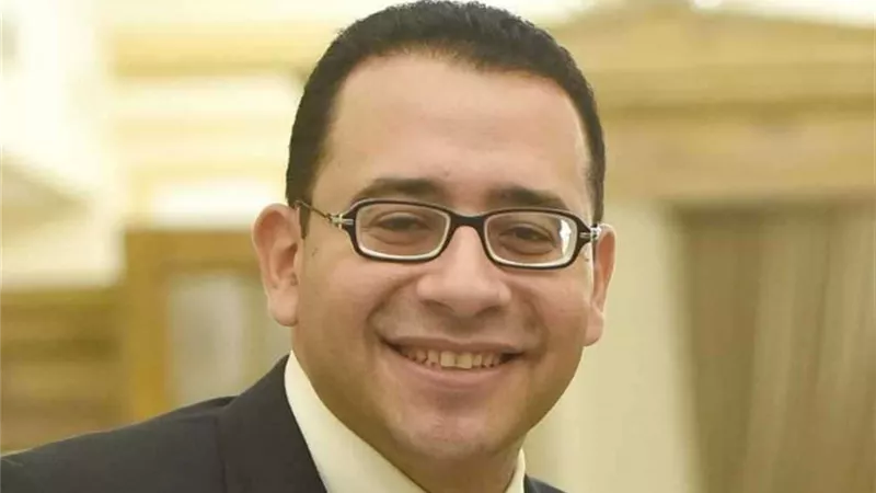 مستشار وزير الصحة يكشف مفاجأة للمواطنين في حالة قلت الزيادة السكانية