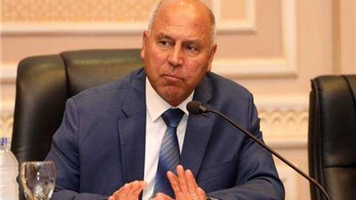 النقل: الوزارة تسعى  على توطين جميع  الصناعات المتداخلة في وسائل النقل