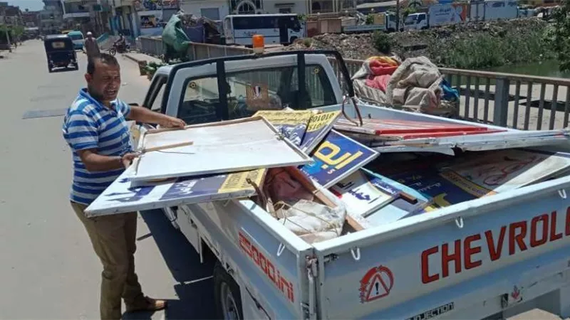 محافظ الدقهلية يتابع أعمال الوحدات المحلية لمراكز منية النصر وشربين وأجا لتحسين مستوى النظافة بالشوارع والميادين