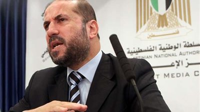 مستشار الرئيس الفلسطيني: الفصائل هي أولى خطوات حل القضية الفلسطينية