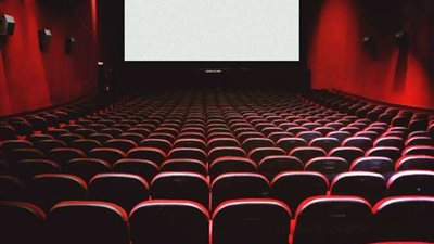 طوكيو تعلن قرار مفاجئ عن إغلاق وتوافق دور السينما