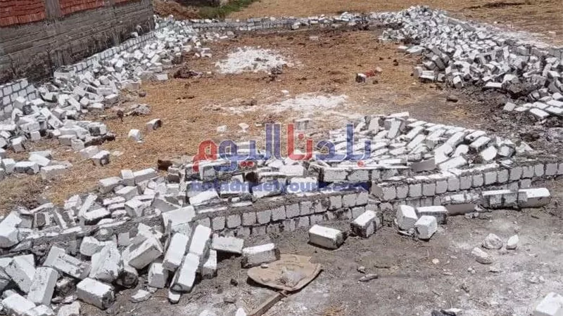 إزالة حالة تعد على مساحة ١٥٠ متر أرض زراعية بالدلنجات