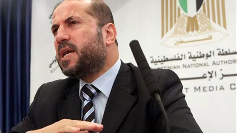 مستشار الرئيس الفلسطيني: الفصائل هي أولى خطوات حل القضية الفلسطينية