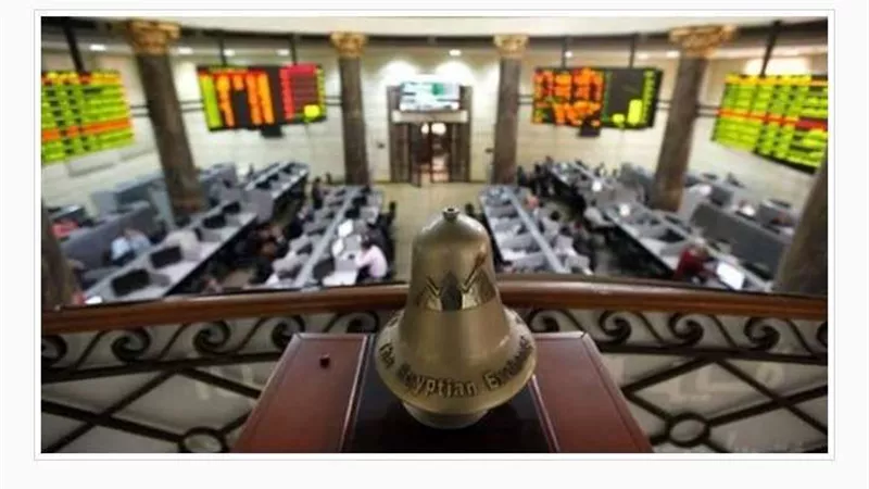 على رأسها السياحة والترفيه.. صعود 11 قطاعًا بالبورصة المصرية خلال مايو