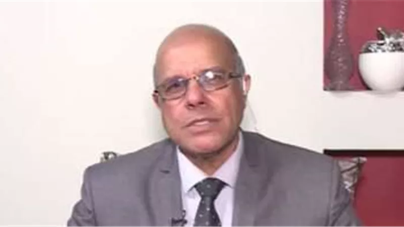 خاص| رئيس الأرصاد الجوية سابقًا يحدد موعد انتهاء العاصفة 