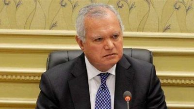 دبلوماسي لـ