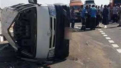 مصرع وإصابة 9 في حادث علي طريق إسماعيلية العريش