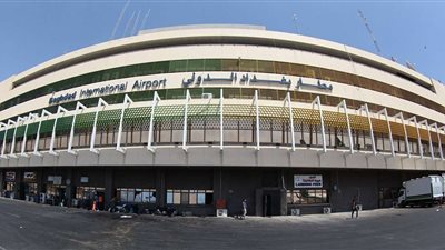 السلطات العراقية: مطار بغداد استهدف بثلاث طائرات مسيرة