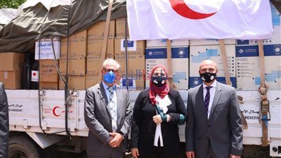 توجيه ٦٠ طنا من المستلزمات الطبية وأغذية وأدوات الوقاية من 