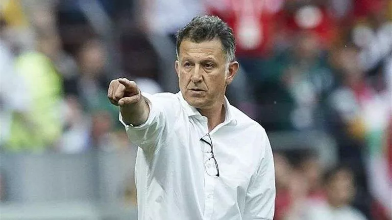 أوسوريو يعالج أخطاء لاعبي الزمالك قبل مباراة بيراميدز