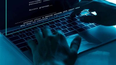 خبير نظم المعلومات يقدم نصائح مهمة للمواطنين لعدم تعرضهم للقرصنة الإلكترونية