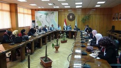 تعيين 400 من شباب الخريجين بشركات القطاع الخاص والاستثمارى في السويس