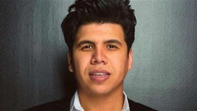 عمر كمال يشوق متابعيه ببوستر كليب مهرجان 
