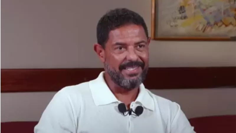 الموسيقار هاني فرحات: أتشرف بأنني موجود في 75% من مسيرة أنغام.. فيديو